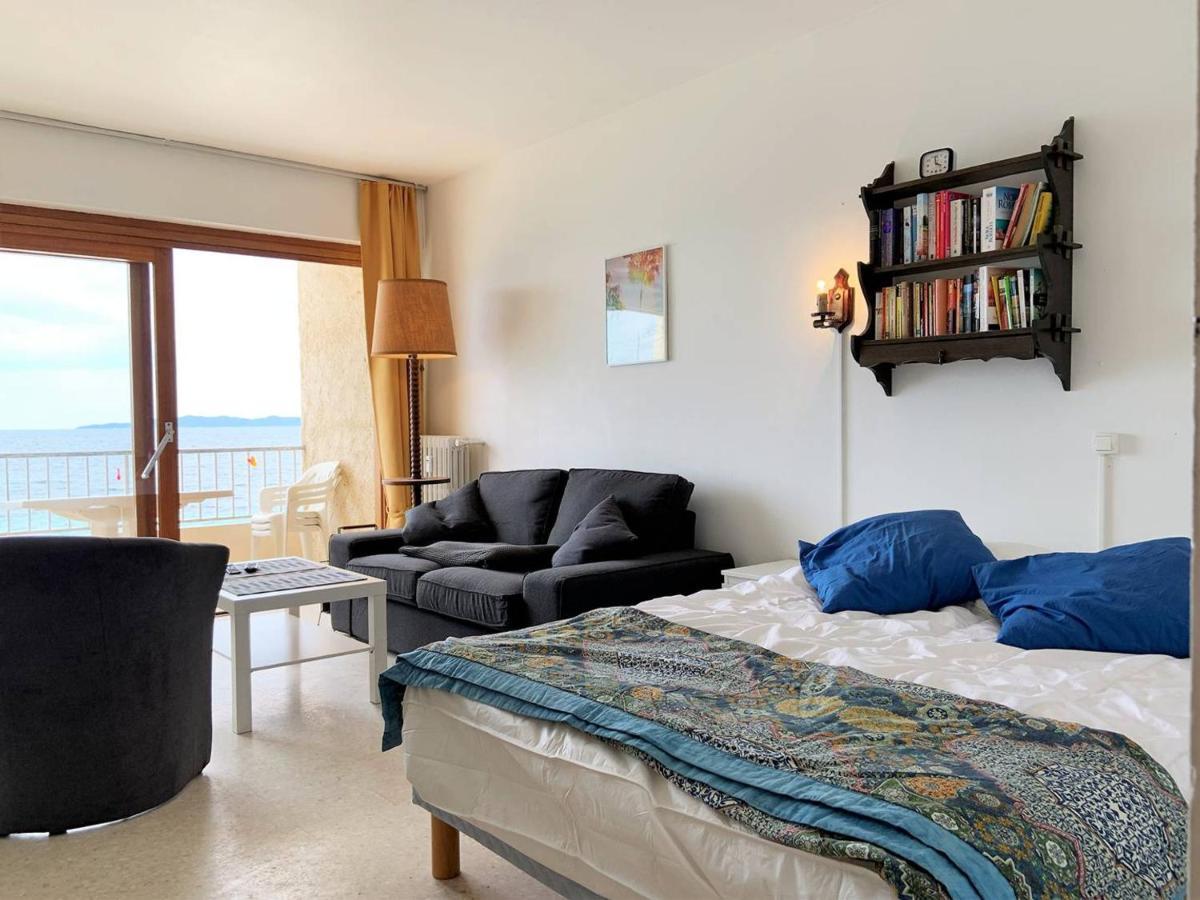 Studio Sur Plage Cavaliere Avec Terrasse, 1Er Etage, 2 Couchages - Fr-1-251-80 Ле-Лаванду Экстерьер фото